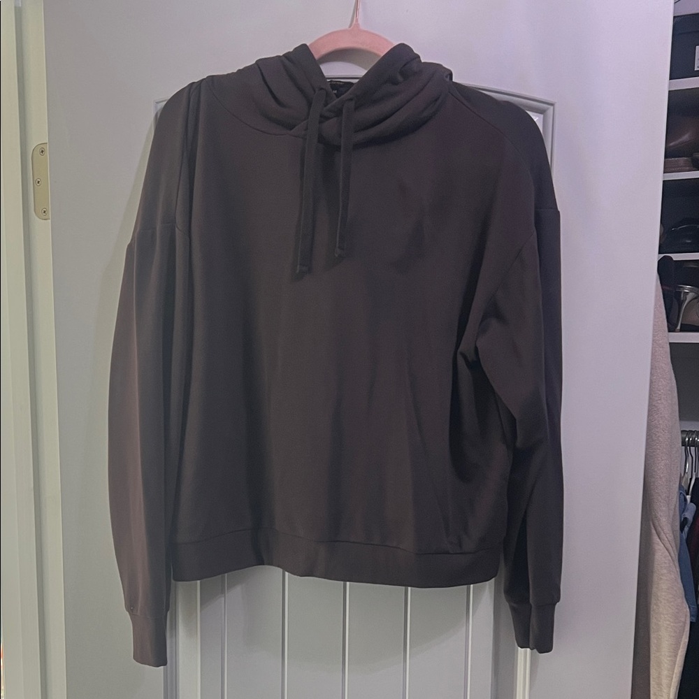 Quince hoodie size medium